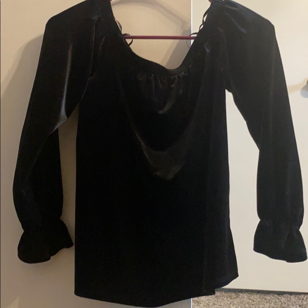 Off shoulder